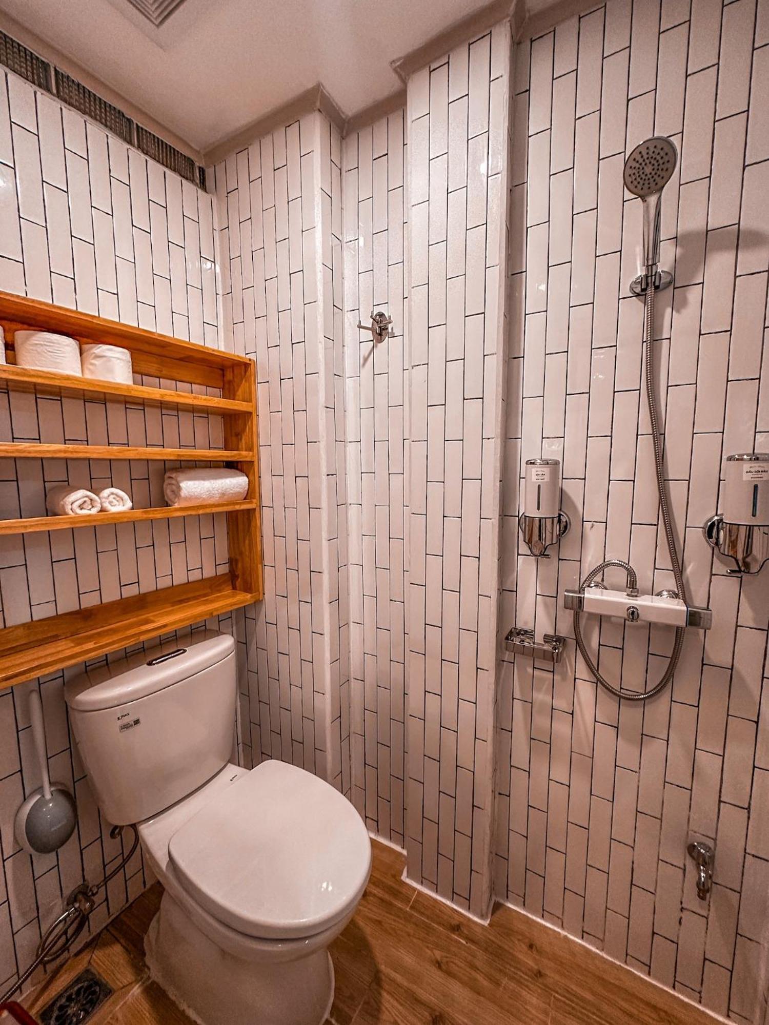 La Casa Di Dicembre Hotel Hanoi Bagian luar foto